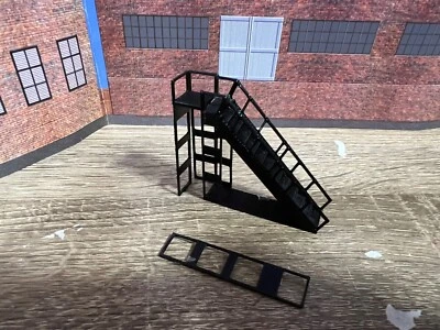 HO Scale Stairs and Landing with Railings - Twelve steps over two inches tall - Image 1 of 4