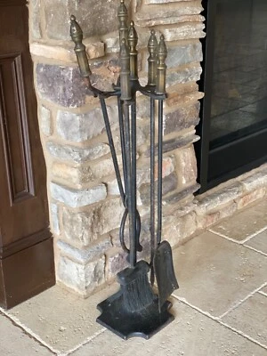 juego chimenea peregrino Foto 1 de 3