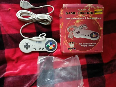 IBM #4300 Doc's Hi-Tech Pad Style Game Controller 15-pin (1994) E169686 - Image 1 of 4