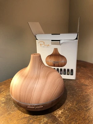 PURE Aromatherapy Ultra Sonic Diffuser 5 Pure Essential Oils - Image 1 of 4