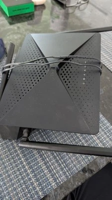 D-Link DIR-882 Dual-Band EXO AC2600 MU-MIMO Wi-Fi Router - Image 1 of 2