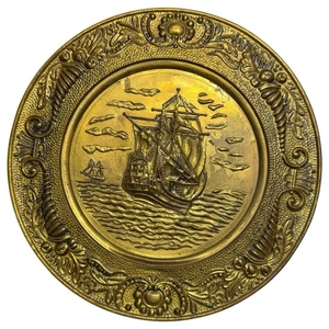 Brass Charger Plate Baroque Border Sailing Ship Nautical Hammered Embossed 14" - Bild 1 von 6