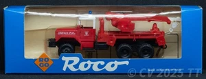 1/87 H0 ROCO 1327 GMC KW10 Feuerwehr Unfallzug Dietzenbach, rot/weiß, unbespielt - Picture 1 of 4