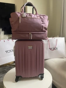 Tumi Continental Expandable 4-Wheel Carry-On And Carolyn Weekender bag - Picture 1 of 10