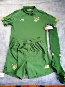 Ireland New Balance PLAYER ISSUE Soccer Jersey 2019 Size S + Shorts M + Socks M - Picture 1 of 16
