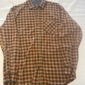 Redhead long sleeve button up med plaid - Picture 1 of 11
