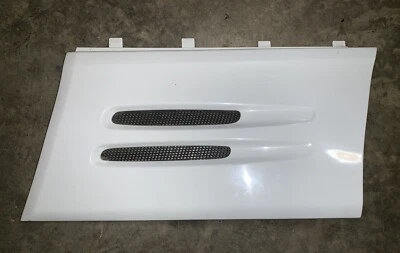 96-02 Mercedes Benz R129 SL 320, 500 600 moldura guardabarros pasajero Foto 1 de 3