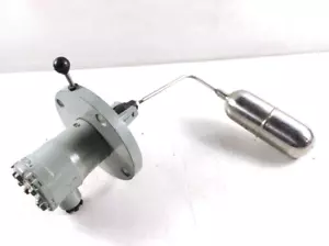 Hanla FMS-2V-T Float Level Switch SPDT 2A 250VAC (Max.Working: 10Kg/cm2/180°C) - Picture 1 of 8