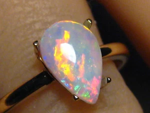 Edelstein Opal Ring, massiv 14 Karat Gelbgold, Helligkeit 5 - Bild 1 von 13