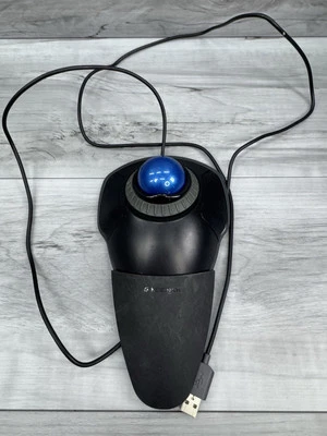Kensington Orbit Wired Trackball Mouse With Scroll Ring Blue M01047 - Image 1 of 2