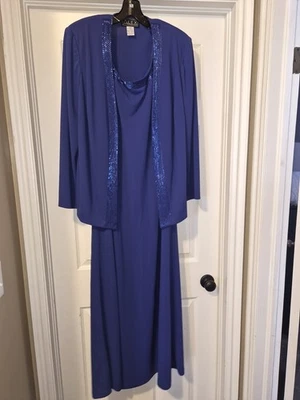 Maxi funda sin mangas con chaqueta de manga 3/4 ALEX EVENINGS para mujer con cuentas 16W Foto 1 de 4