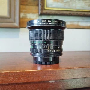 Canon New FD 20mm f/2.8 - wide angle lens - Picture 1 of 7