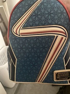 Disney Parks Loungefly Marvel Ms Marvel Cosplay Mini Rucksack Neu - Bild 1 von 6