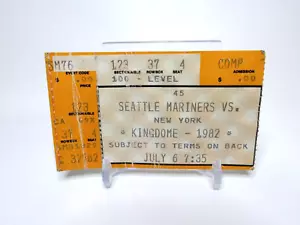 New York Yankees vs Seattle Mariners / July 6, 1982 / TICKET STUB / SEE BELOW - Picture 1 of 2