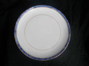 Royal Worcester MEDICI Blue. Cake Plate. Coupe shape. diameter 9½ inches - Picture 1 of 3