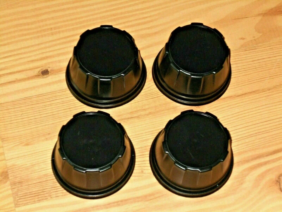 HONDA TRX400,TRX450 FOREMAN 250 RECON, 350 RANCHER FRONT / REAR RUBBER WHEEL CAP - Image 1 of 1