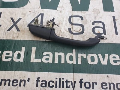 MANIJA PUERTA TRASERA LAND ROVER DISCOVERY 2 TD5 O V8 AMBOS LADOS CXB102910 Foto 1 de 4