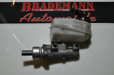 Renault Megane Classic 1.6 Brake Master Cylinder 7700828034g - Image 1 of 4