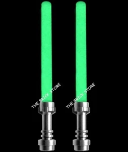 2 X OFFICIAL LEGO - LIGHTSABERS - METALLIC HILT / GLOW IN THE DARK  - FAST - NEW - Picture 1 of 1