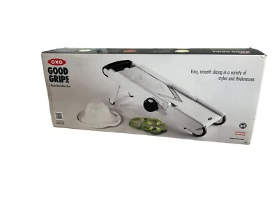 OXO Good Grips V-Blade Mandoline Slicer lâminas de aço inoxidável onduladas Julienne - Imagem 1 de 4