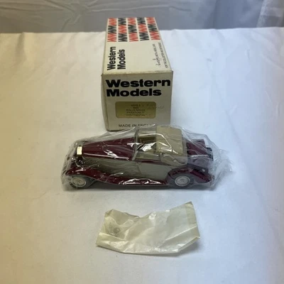 Western Models 1/43 Scale WMS8X - 1933 Rolls Royce Phantom II Red/Grey,  New! - Image 1 of 4