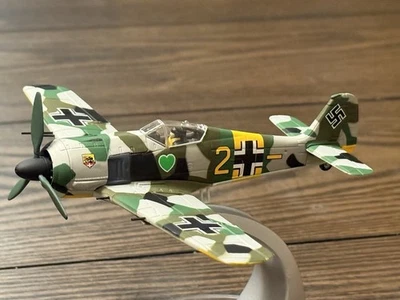 CORGI AA34306 1/72 FW-190A-4 "AMARILLO 2" OBERFELDWEBEL HEINRICH STERR - NUEVO Foto 1 de 4