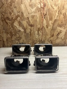 1977-81 FIREBIRD TRANS AM HEADLAMP HEADLIGHT BUCKET TRIM SET FRONT LIGHT - Picture 1 of 8