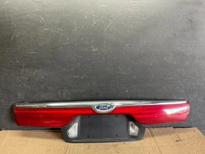 Luz trasera Ford Contour 1998 1999 2000 maletero central matrícula OEM P8702 DG Foto 1 de 4
