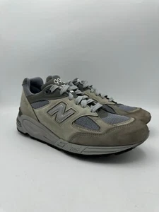 Size 9.5 - WTAPS x New Balance 990v2 Gray Made in USA - Picture 1 of 9
