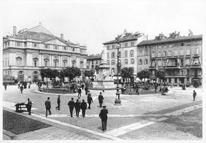 34-9B) CARTOLINA BOOMERANG EDITION LECCO MILANO LA SCALA ANIMATA ( TRAM ? ) - Picture 1 of 2