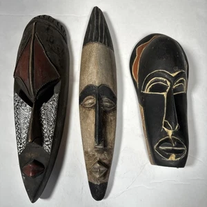 Lote de máscaras africanas vintage talladas a mano de Ghana  - Imagen 1 de 17