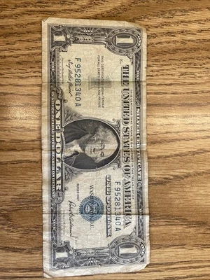 1957 US One Dollar Silver Certificate Collection Rare 4 Bills - Image 1 of 2