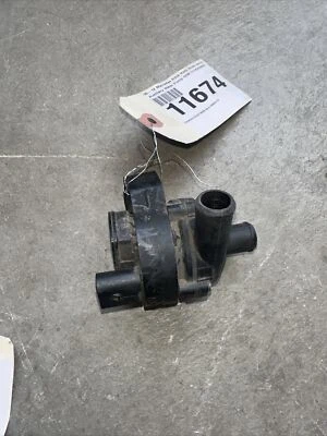 Bomba de agua auxiliar motor Mercedes Gl450 SLK280 SLK350 05-11 1718350064 OEM Foto 1 de 3