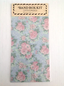 BAND BOX KIT a 19th Century Reproduction - Pale Blue with Pink Flowers - NEW - Bild 1 von 4