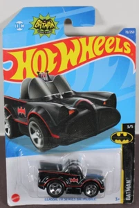 Hot Wheels Classic TV Series Batmobile Batman 3/5 LQQK - Picture 1 of 4