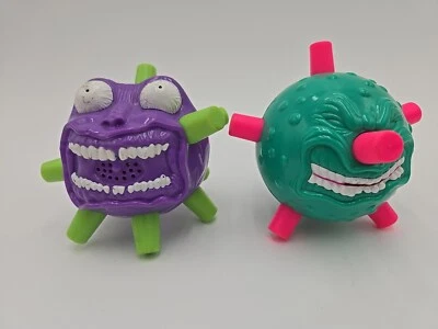Lote de 2 monstruos de bolas germinales de plástico Ultimate Source de colección Madball Foto 1 de 4