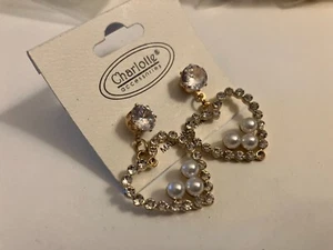 VINTAGE ESTATE FAUX PEARL AND RHINESTONE HEART PIERCED EARRINGS - Picture 1 of 2