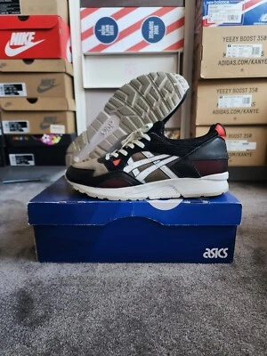 ✅HIGHS AND LOWS X ASICS GEL LYTE V MEDIC US 12✅ - image 1 of 4