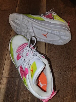 Jordan 4 Retro SE Zapatos Niño Pequeño Talla 3Y Blanco Amarillo Rosa Tenis Foto 1 de 4