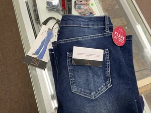 YMI High Rise Flare Jeans woman's Size 11/30 stretch New With Tags comfy - Picture 1 of 5