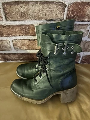 Fly London Lask 安全带绒面革高跟垃圾靴蕾丝中筒伐木战斗 39 — 第 1/4 张图片