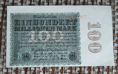 Germany - 100 million marks 1923 - Pick 107e / Rosenberg 106t - UNC - Image 1 of 2