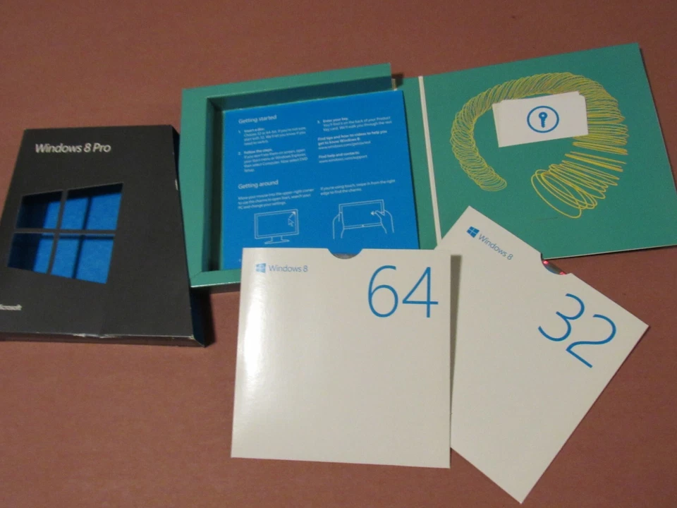 Microsoft Windows 8 PRO Full 64 32 Bit English DVD, Used Open - Image 1 of 1