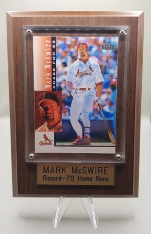 Sealed Mark McGwire 1998 Upper Deck Chase for 62 in a Vintage Sports Plaque Cover