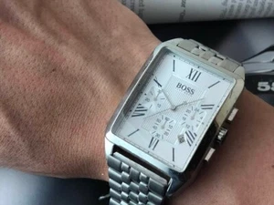 HUGO BOSS SALESMAN SAMPLE DEMO OROLOGIO CASSA PARTI CON BRACCIALE 22 MM (senza movimento) - Foto 1 di 17