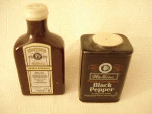 Ceramic.....Watkins- Vanilla & Black Pepper.....Salt & Pepper Shakers - Picture 1 of 3