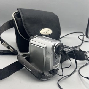 JVC GR-DX27EK Camcorder Mini DV DX27 Spares Keeps Zooming, Case Charger Battery - Picture 1 of 16