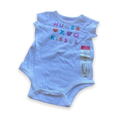 Okie Dokie Girls Bodysuit Size 3 Months White Hugs & Kisses X's O's Cotton NEW - Image 1 of 4