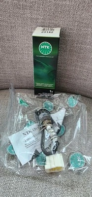 Sensor de oxígeno NTK 21064 O² 2007-2012 Buick GMC Saturn Pontiac Chevrolet OEM NUEVO Foto 1 de 4