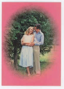 Love and Romance under Tree Wonder Co. Lenticular 3-D Postcard L-397 New - Picture 1 of 2
